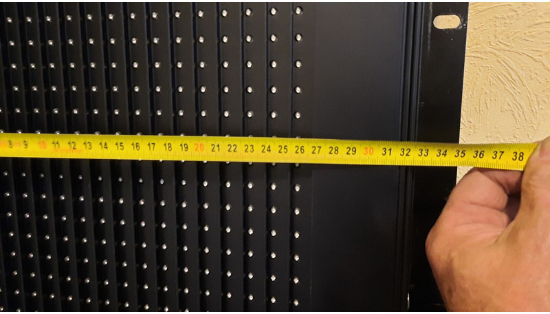 Iveco Mobitec LG2010000-000 Lawo D-76437 .Hanover OL020A.1780556(18568 - Panel de instrumentos: photos 1 Iveco Mobitec LG2010000-000 Lawo D-76437 .Hanover OL020A.1780556(18568 - Panel de instrumentos: photos 1