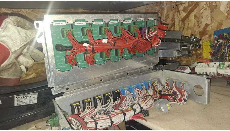 Scania - Système électrique: photos 4 Scania - Système électrique: photos 4