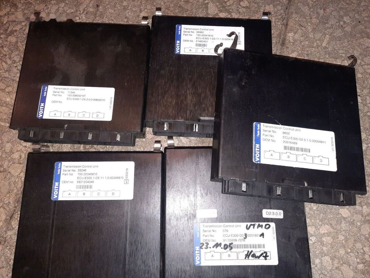 Voith ECU-E300 D2.3.0.0-00018011 MAN Volvo - Bloc de gestion pour Bus: photos 5 Voith ECU-E300 D2.3.0.0-00018011 MAN Volvo - Bloc de gestion pour Bus: photos 5