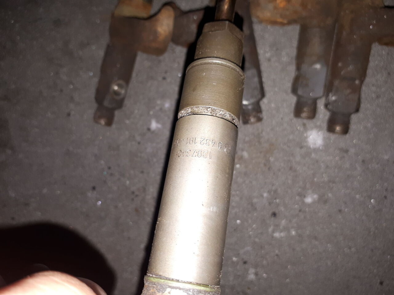 Volvo DCOOBF / Scania / D10a. D7a . D7C Volvo B12M - Injecteur pour Bus: photos 2 Volvo DCOOBF / Scania / D10a. D7a . D7C Volvo B12M - Injecteur pour Bus: photos 2