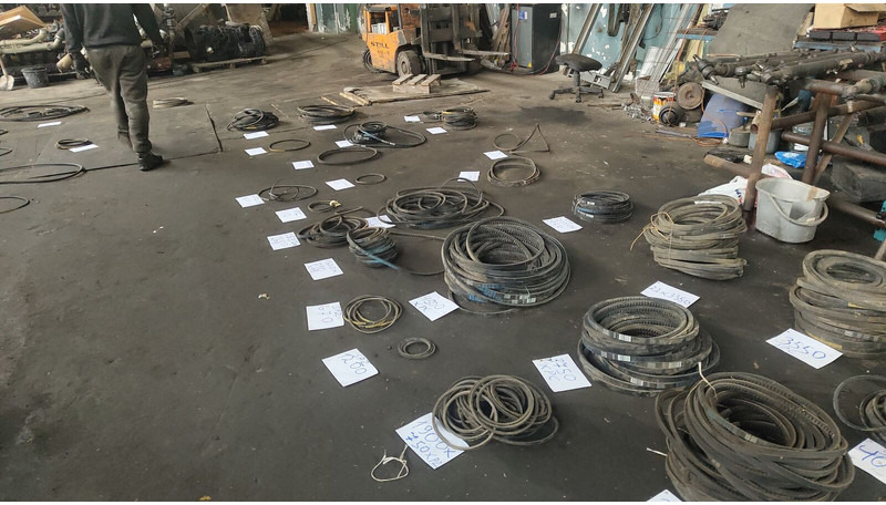 Volvo  - Moteur et pièces: photos 2 Volvo  - Moteur et pièces: photos 2