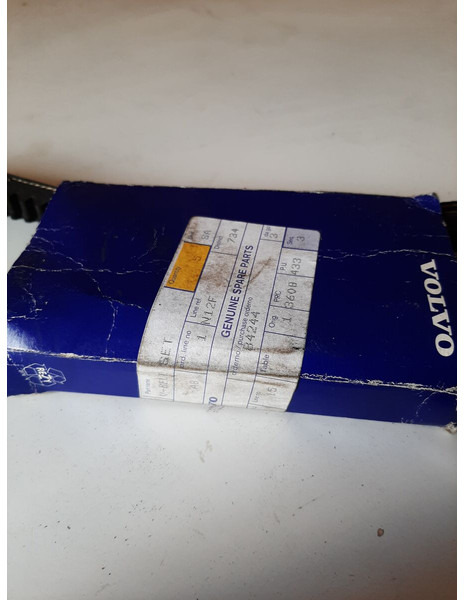 Moteur et pièces Volvo: photos 17