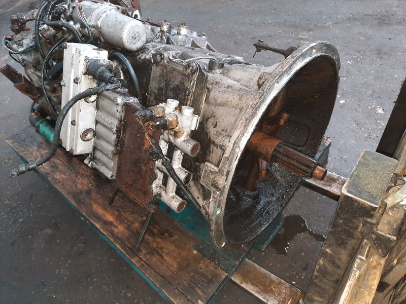 Volvo G8 EGS / G 7EGS - Boîte de vitesse: photos 1 Volvo G8 EGS / G 7EGS - Boîte de vitesse: photos 1