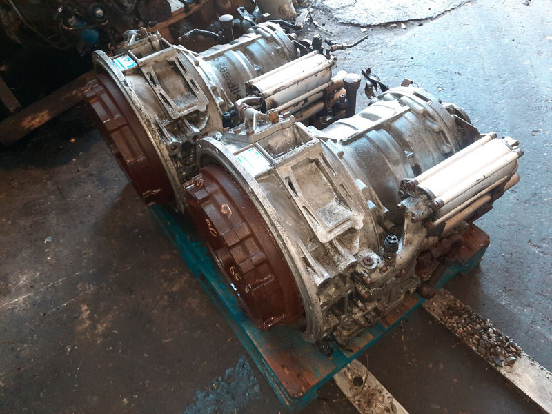 ZF 6HP604C .6HP502C. 6HP552C .6HP602C. 6HP592C. 6HP504C .6HP604C. 6 - Boîte de vitesse: photos 3 ZF 6HP604C .6HP502C. 6HP552C .6HP602C. 6HP592C. 6HP504C .6HP604C. 6 - Boîte de vitesse: photos 3