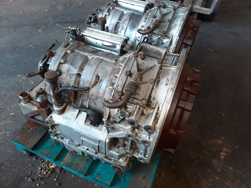 ZF 6HP604C .6HP502C. 6HP552C .6HP602C. 6HP592C. 6HP504C .6HP604C. 6 - Boîte de vitesse: photos 2 ZF 6HP604C .6HP502C. 6HP552C .6HP602C. 6HP592C. 6HP504C .6HP604C. 6 - Boîte de vitesse: photos 2