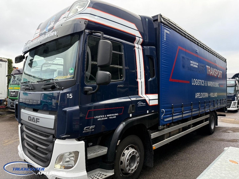 DAF CF 260 FA Slaapcabine, Euro 6, Schuifdak - Camion à rideaux coulissants: photos 2 DAF CF 260 FA Slaapcabine, Euro 6, Schuifdak - Camion à rideaux coulissants: photos 2