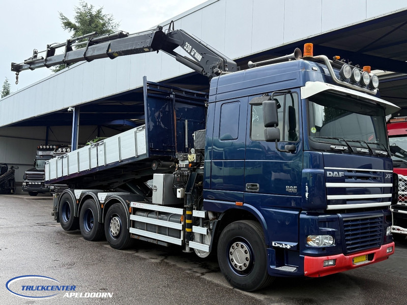 DAF XF 95.430 HIAB 330-5, 8x2 - Camion porte-conteneur/ Caisse mobile, Camion grue: photos 1 DAF XF 95.430 HIAB 330-5, 8x2 - Camion porte-conteneur/ Caisse mobile, Camion grue: photos 1