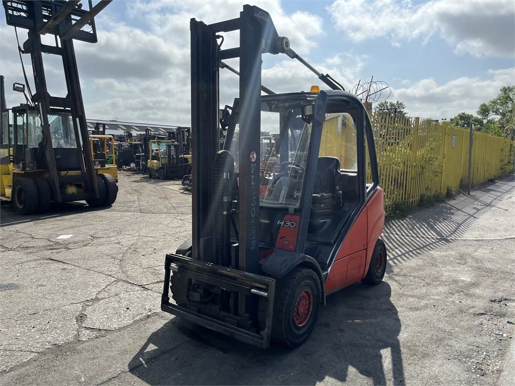 Linde H30D - Chariot élévateur diesel: photos 2 Linde H30D - Chariot élévateur diesel: photos 2