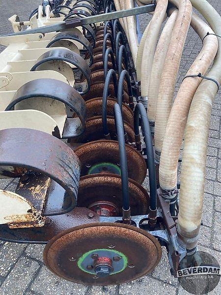 Epandeurs Roelama RZ 80 Zodebemester: photos 12 Epandeurs Roelama RZ 80 Zodebemester: photos 12