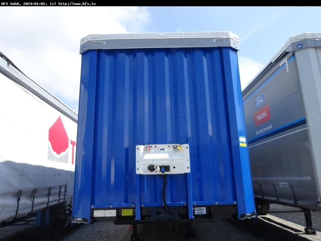 Krone Sattelauflieger SDP 27 eLB50-CS XL Getränke, Cod - Semi-remorque rideaux coulissants: photos 2 Krone Sattelauflieger SDP 27 eLB50-CS XL Getränke, Cod - Semi-remorque rideaux coulissants: photos 2