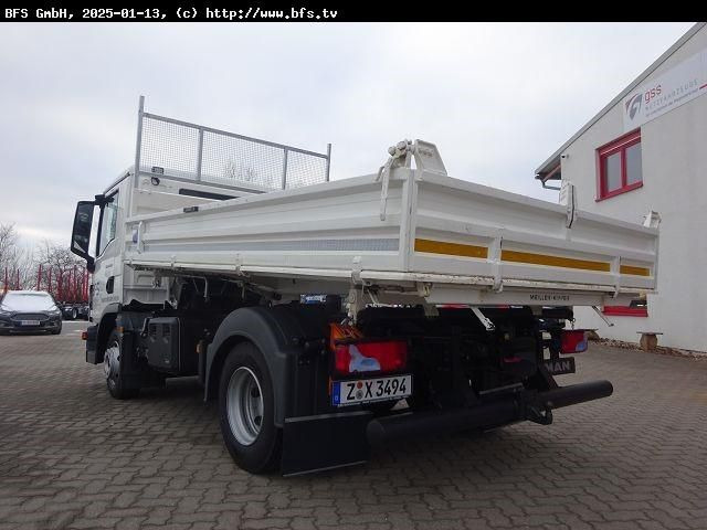MAN TGL (TG3) 8.220 4x2 BB CH Automatik, Kugelkopf, - Utilitaire benne: photos 2 MAN TGL (TG3) 8.220 4x2 BB CH Automatik, Kugelkopf, - Utilitaire benne: photos 2
