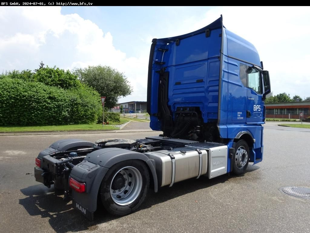 MAN TGX (TG3) 18.480 4x2 LL SA Mautklasse 2 Ultra MAN TGX (TG3) 18.480 4x2 LL SA Mautklasse 2 Ultra - Tracteur routier: photos 2 MAN TGX (TG3) 18.480 4x2 LL SA Mautklasse 2 Ultra MAN TGX (TG3) 18.480 4x2 LL SA Mautklasse 2 Ultra - Tracteur routier: photos 2