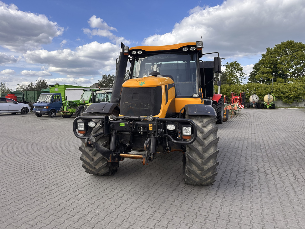 JCB FASTRAC 3230 - Tracteur agricole: photos 3 JCB FASTRAC 3230 - Tracteur agricole: photos 3