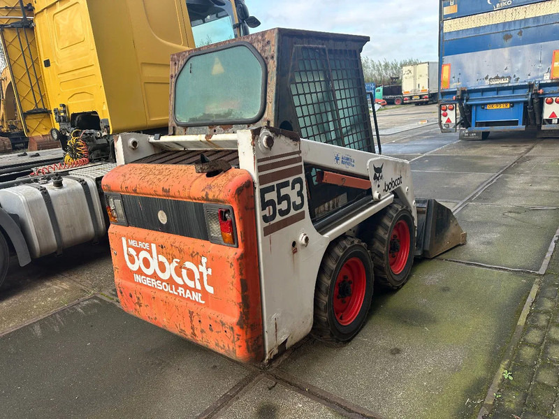 Bobcat 553 - Mini chargeuse: photos 4 Bobcat 553 - Mini chargeuse: photos 4