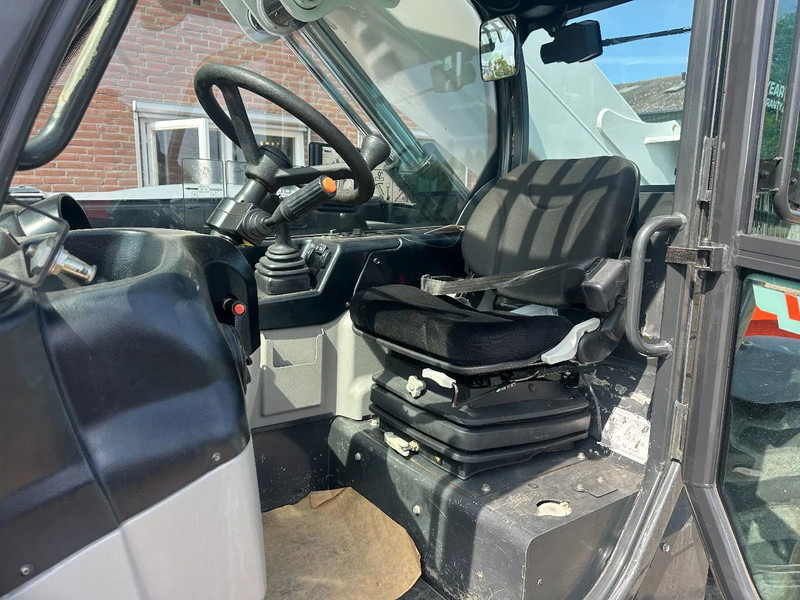 Chariot télescopique Bobcat T40.180 SLPB 31,CE, 3102 HOURS, 18 M , 4000KG 1200MM FORKS AIR CONDITIONER: photos 15