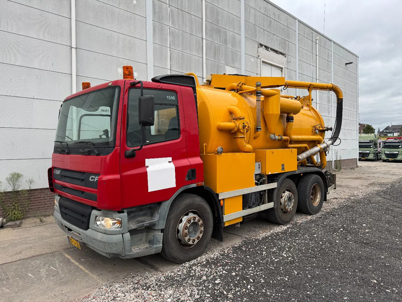 DAF CF 75.250 6X2 EURO 3 VACUUM CLEANER - Camion hydrocureur: photos 1 DAF CF 75.250 6X2 EURO 3 VACUUM CLEANER - Camion hydrocureur: photos 1
