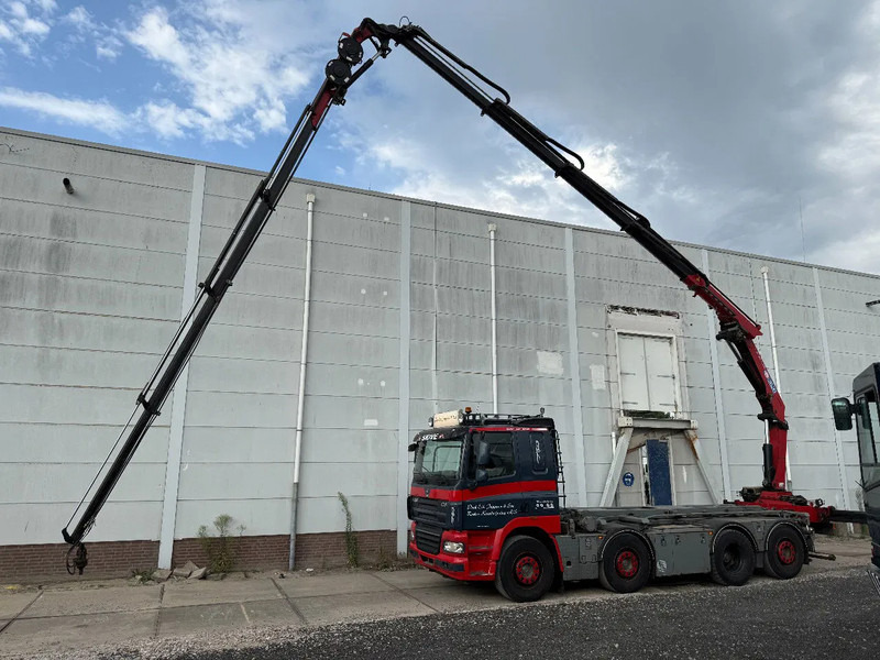 DAF CF 85.460 8X2 + YEAR 2016 HMF CRANE 2620-K4 + FLYJIB + WINCH + REMOTE - Camion grue: photos 5 DAF CF 85.460 8X2 + YEAR 2016 HMF CRANE 2620-K4 + FLYJIB + WINCH + REMOTE - Camion grue: photos 5