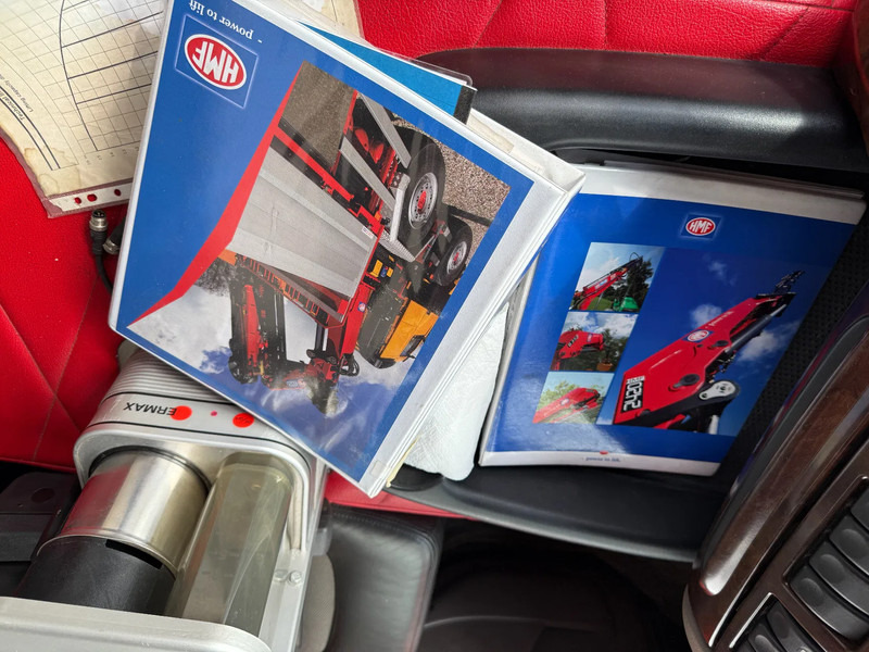 Camion - système de câble, Camion grue DAF CF 85.460 8X2 + YEAR 2016 HMF CRANE 2620-K4 + FLYJIB + WINCH + REMOTE: photos 15 Camion - système de câble, Camion grue DAF CF 85.460 8X2 + YEAR 2016 HMF CRANE 2620-K4 + FLYJIB + WINCH + REMOTE: photos 15