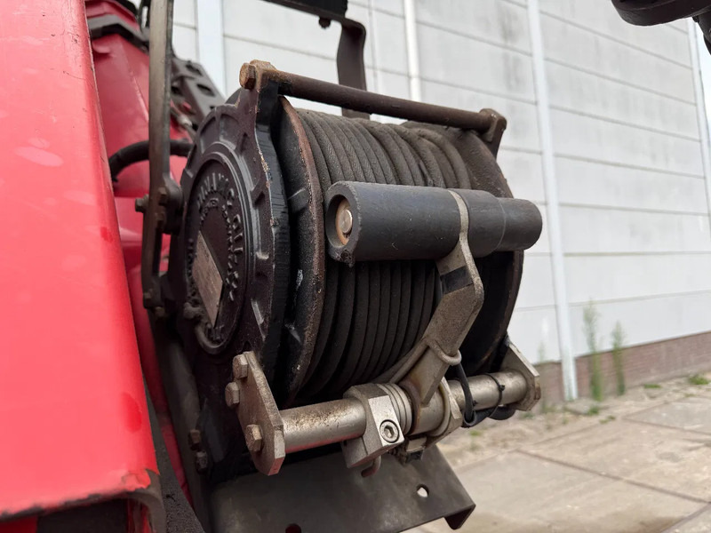 Camion - système de câble, Camion grue DAF CF 85.460 8X2 + YEAR 2016 HMF CRANE 2620-K4 + FLYJIB + WINCH + REMOTE: photos 8 Camion - système de câble, Camion grue DAF CF 85.460 8X2 + YEAR 2016 HMF CRANE 2620-K4 + FLYJIB + WINCH + REMOTE: photos 8