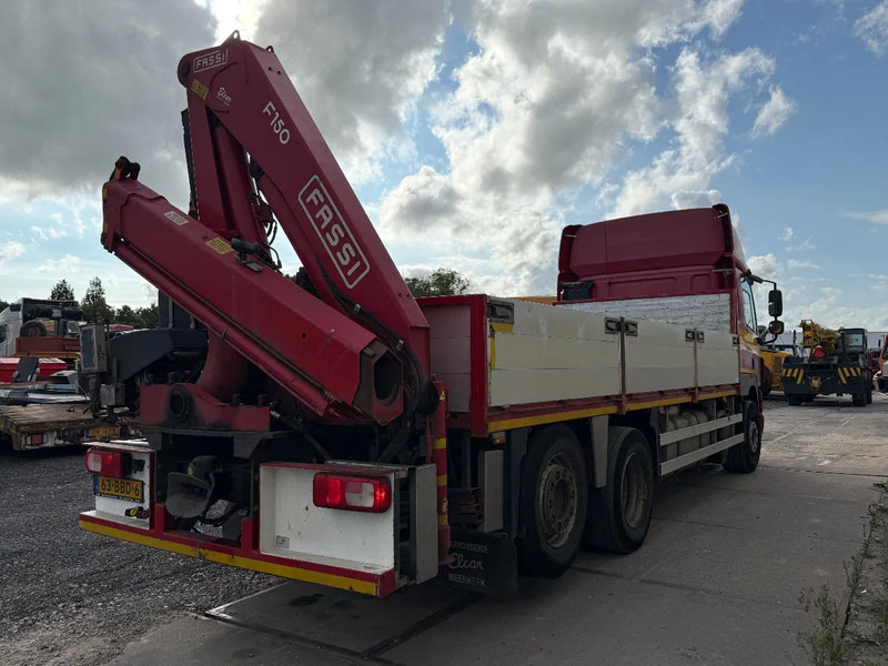 DAF CF 85.460 EEV 6X2 + FASSI F150 MET REMOTE CONTROL - Camion plateau, Camion grue: photos 4 DAF CF 85.460 EEV 6X2 + FASSI F150 MET REMOTE CONTROL - Camion plateau, Camion grue: photos 4