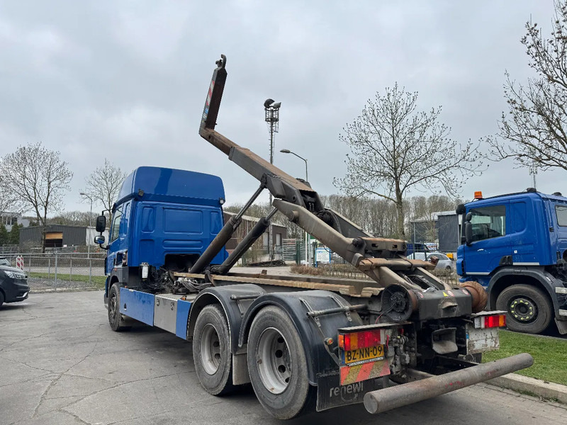 DAF CF 85 6X2 - EURO 5 + VDL HOOK + LIFT AXLE - Camion ampliroll: photos 5 DAF CF 85 6X2 - EURO 5 + VDL HOOK + LIFT AXLE - Camion ampliroll: photos 5
