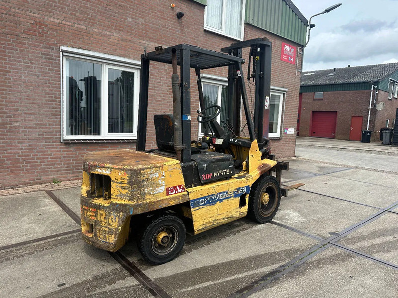 Hyster H3 OOXL 3 TON - Chariot élévateur: photos 5 Hyster H3 OOXL 3 TON - Chariot élévateur: photos 5