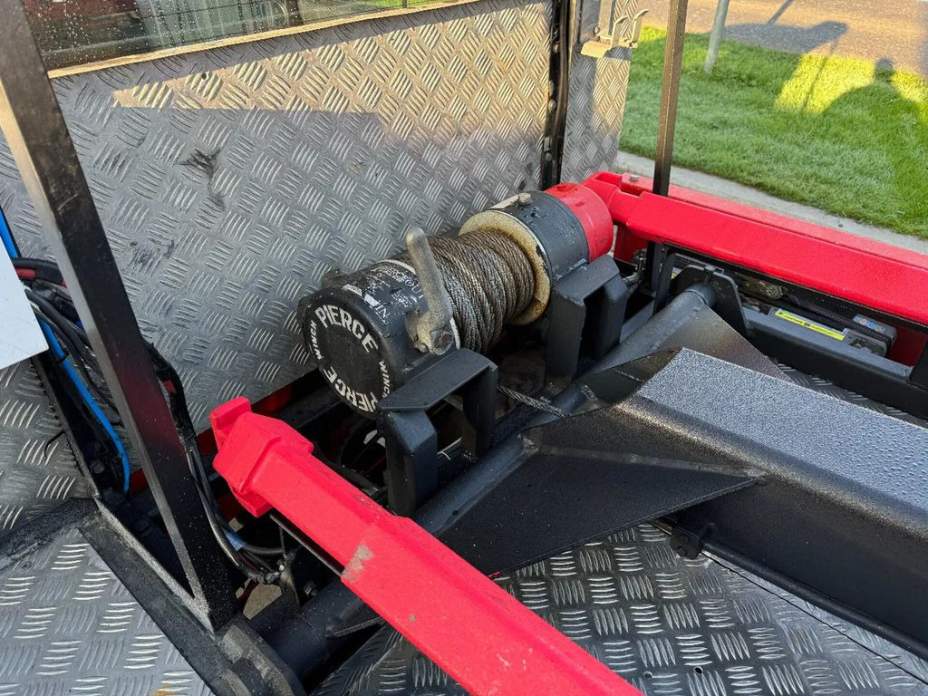 Crédit-bail de Mazda BT-50 4X4 + TOW TRUCK + DOUBLE WINCH + REMOTE  Mazda BT-50 4X4 + TOW TRUCK + DOUBLE WINCH + REMOTE: photos 9