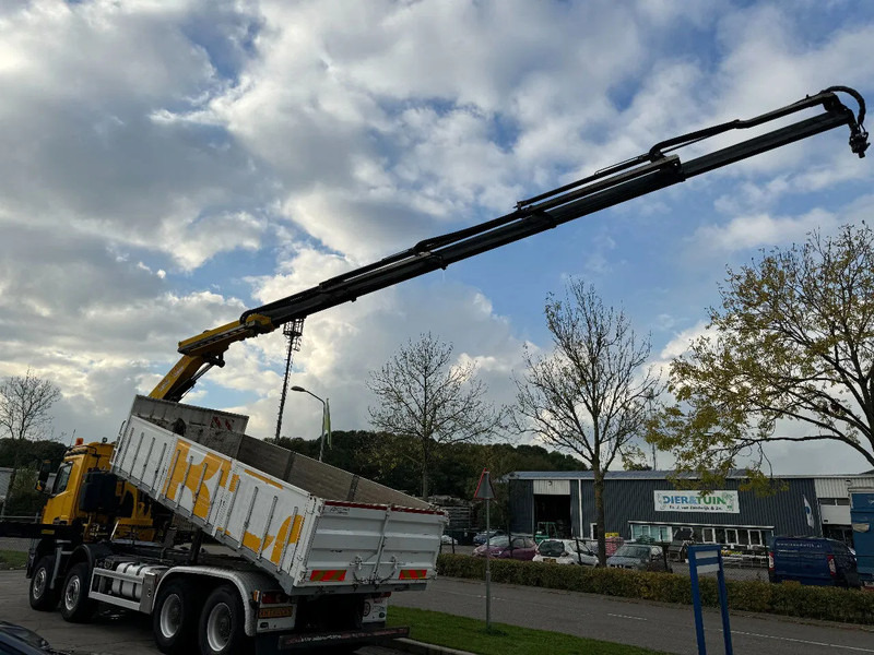 Mercedes-Benz Arocs 4448 8X4 + EURO 6 + FASSI F315 + REMOTE + KIPPER + STEERING AXLE - Camion grue: photos 4 Mercedes-Benz Arocs 4448 8X4 + EURO 6 + FASSI F315 + REMOTE + KIPPER + STEERING AXLE - Camion grue: photos 4
