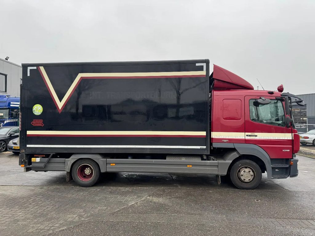Mercedes-Benz Atego 1016 4X2 - EURO 6 + DHOLLANDIA LIFT - Camion fourgon: photos 4 Mercedes-Benz Atego 1016 4X2 - EURO 6 + DHOLLANDIA LIFT - Camion fourgon: photos 4