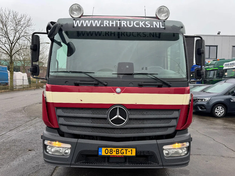Mercedes-Benz Atego 1016 4X2 - EURO 6 + DHOLLANDIA LIFT - Camion fourgon: photos 2 Mercedes-Benz Atego 1016 4X2 - EURO 6 + DHOLLANDIA LIFT - Camion fourgon: photos 2