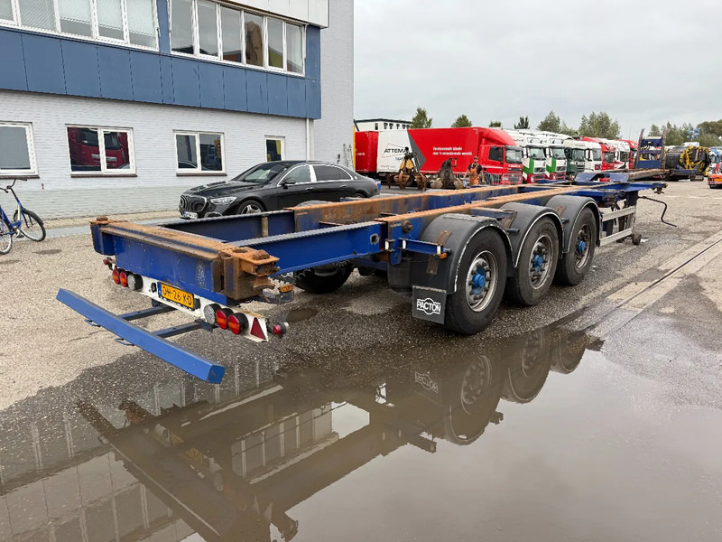 Renders EURO 800 - MULTCHASSIS - 3x BPW AXLE + 2 LIFTING AXLES - Semi-remorque porte-conteneur/ Caisse mobile: photos 3 Renders EURO 800 - MULTCHASSIS - 3x BPW AXLE + 2 LIFTING AXLES - Semi-remorque porte-conteneur/ Caisse mobile: photos 3