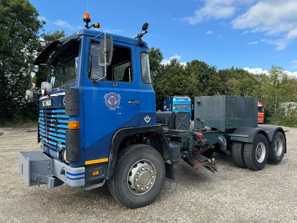 Scania LB141 V8 6X2 HUB REDUCTION - FULL STEEL SUSP. - - Châssis cabine: photos 1 Scania LB141 V8 6X2 HUB REDUCTION - FULL STEEL SUSP. - - Châssis cabine: photos 1