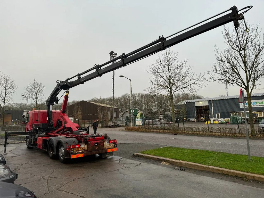 Scania P320 6X2 HIAB 144 CRANE + HIAB HOOK 20T + REMOTE - Camion ampliroll, Camion grue: photos 3 Scania P320 6X2 HIAB 144 CRANE + HIAB HOOK 20T + REMOTE - Camion ampliroll, Camion grue: photos 3