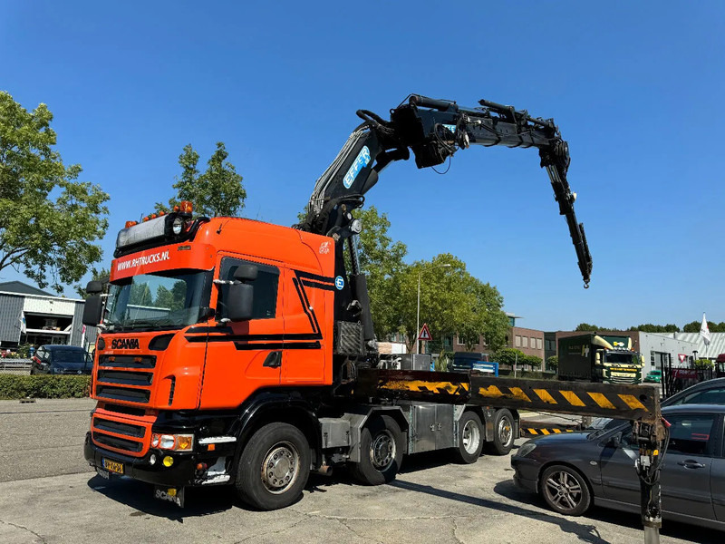 Scania R560 V8 8X2 + EFFER CRANE 1550 6S + FLYJIP 6XHYDR + REMOTE + WINCH - Camion grue: photos 1 Scania R560 V8 8X2 + EFFER CRANE 1550 6S + FLYJIP 6XHYDR + REMOTE + WINCH - Camion grue: photos 1