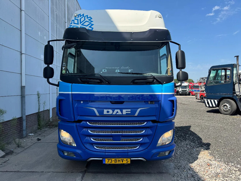 DAF CF 400 4X2 EURO 6 PROBLEM ATOMIZER TÜV TILL 02-2026 - Tracteur routier: photos 2 DAF CF 400 4X2 EURO 6 PROBLEM ATOMIZER TÜV TILL 02-2026 - Tracteur routier: photos 2