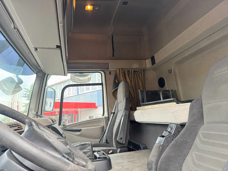 Tracteur routier DAF CF 85.460 4X2 EURO 5 SLEEPER CAB: photos 8