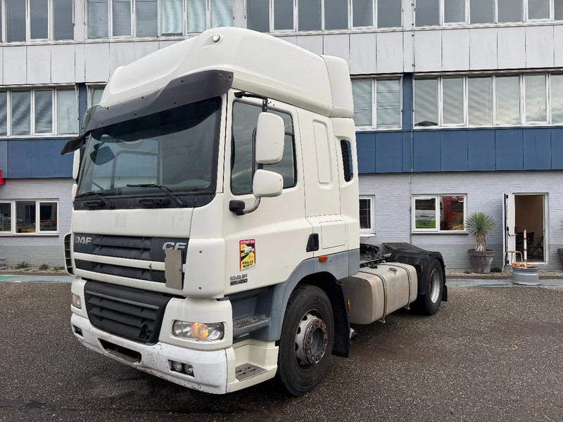 DAF CF 85.460 4X2 EURO 5 SLEEPER CAB - Tracteur routier: photos 1 DAF CF 85.460 4X2 EURO 5 SLEEPER CAB - Tracteur routier: photos 1