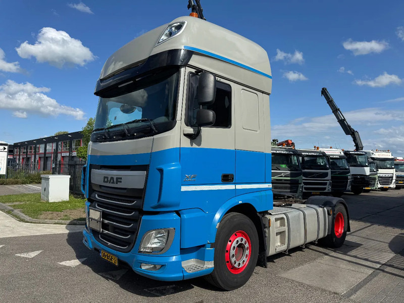 DAF XF 440 4X2 - EURO 6 + ADR + TÜV 12-2025 - Tracteur routier: photos 1 DAF XF 440 4X2 - EURO 6 + ADR + TÜV 12-2025 - Tracteur routier: photos 1