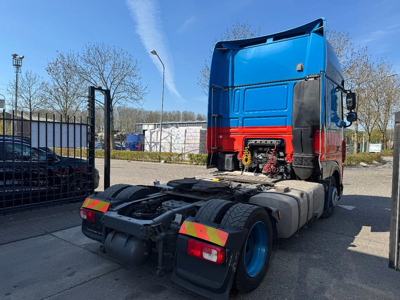 DAF XF 450 4X2 EURO 6 MEGA - Tracteur routier: photos 4 DAF XF 450 4X2 EURO 6 MEGA - Tracteur routier: photos 4
