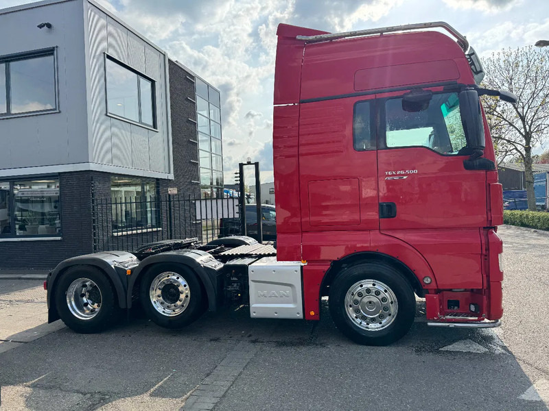MAN TGX 26.500 6X2 EURO 6 ALCOA SPOILERS 2020 - Tracteur routier: photos 4 MAN TGX 26.500 6X2 EURO 6 ALCOA SPOILERS 2020 - Tracteur routier: photos 4