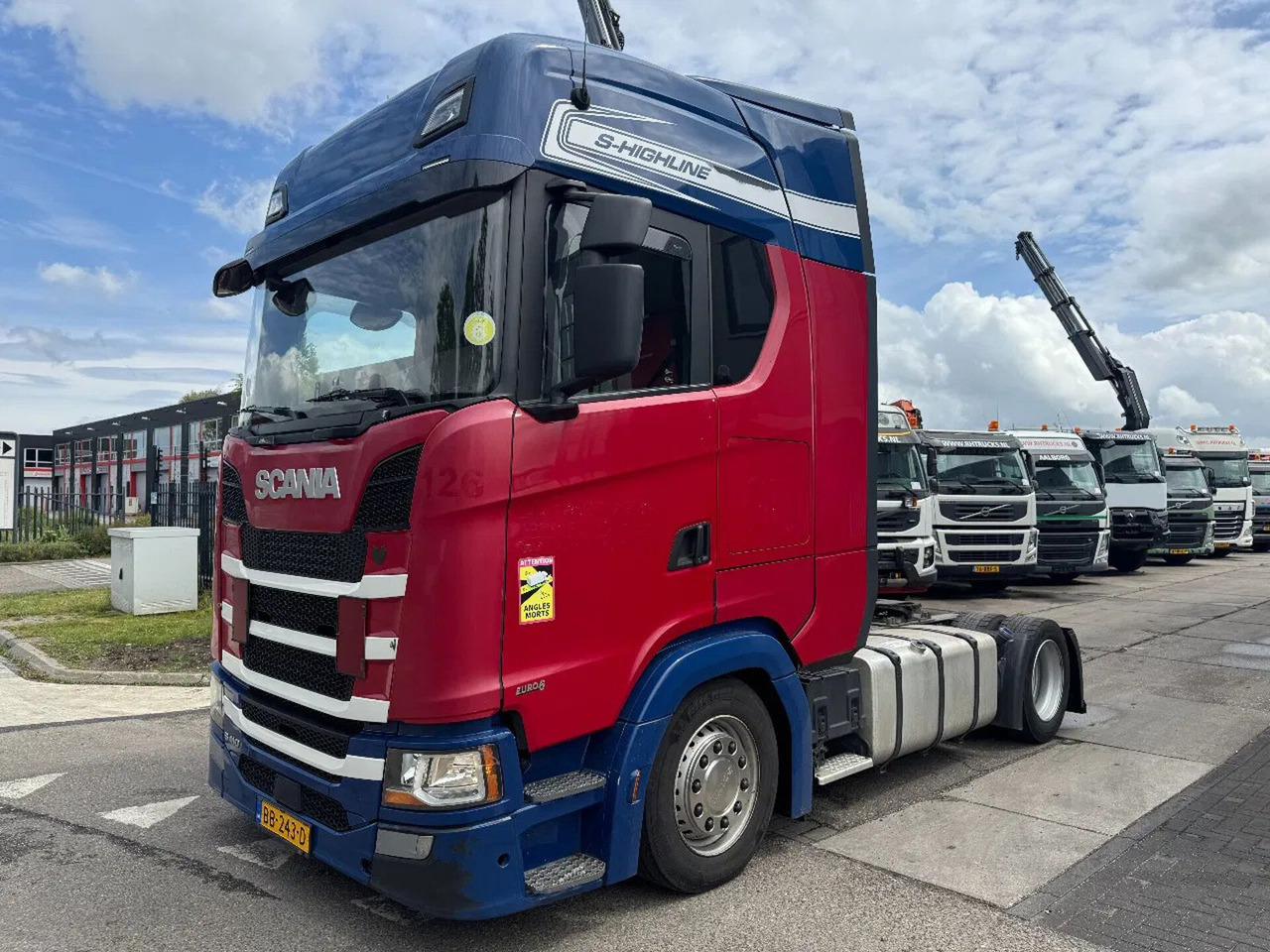 Scania S410 4X2 - EURO 6 + TÜV 01-2026 - Tracteur routier: photos 1 Scania S410 4X2 - EURO 6 + TÜV 01-2026 - Tracteur routier: photos 1