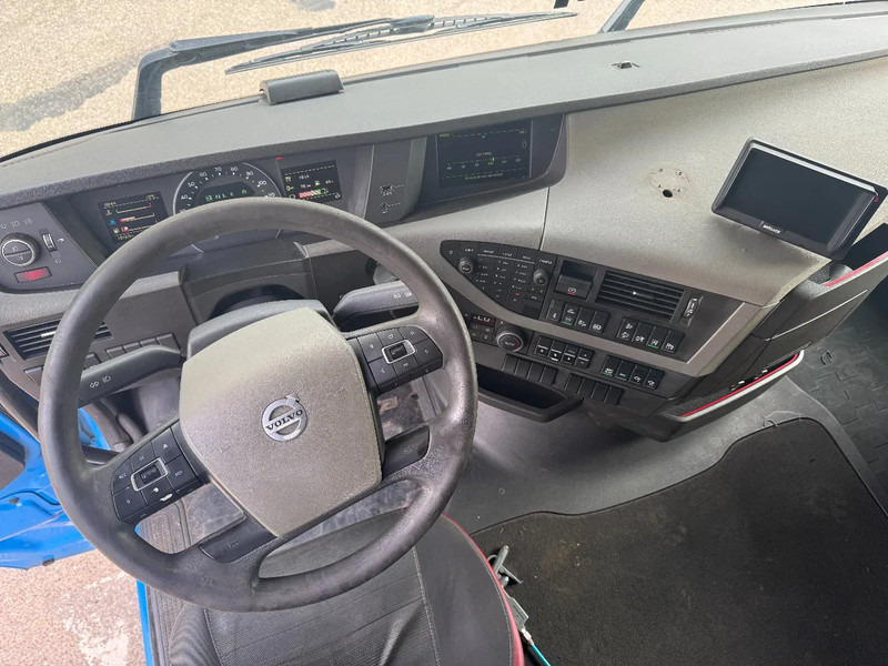 Tracteur routier Volvo FH 420 4X2 ADR EURO 6 ALCOA: photos 11