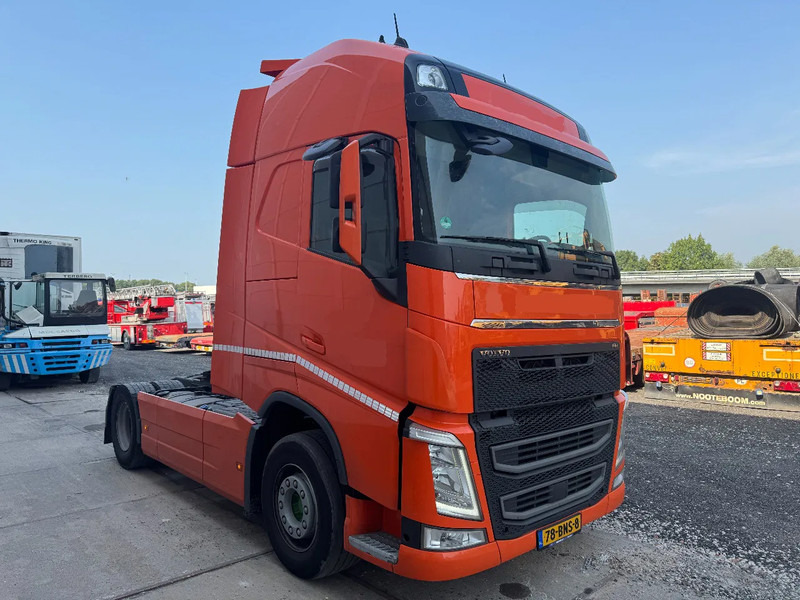 Volvo FH 500 4X2 EURO 6 STANDKLIMA TÜV TILL 07-2026 - Tracteur routier: photos 3 Volvo FH 500 4X2 EURO 6 STANDKLIMA TÜV TILL 07-2026 - Tracteur routier: photos 3