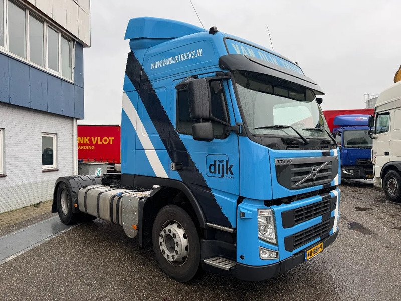 Volvo FM 330 4X2 EURO 5 ONLY 519.822 KM SPOILERS HOLLAND TRUCK - Tracteur routier: photos 3 Volvo FM 330 4X2 EURO 5 ONLY 519.822 KM SPOILERS HOLLAND TRUCK - Tracteur routier: photos 3