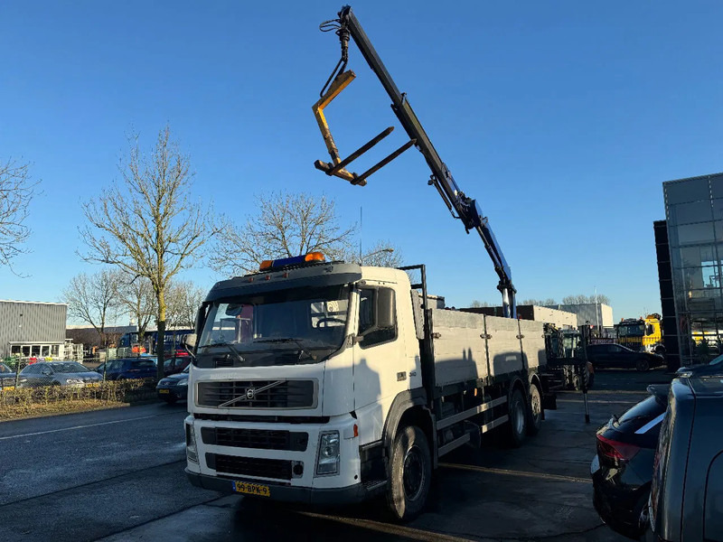 Volvo FM 340 6X2 EFFER 140 2S EURO 3 - Camion grue: photos 2 Volvo FM 340 6X2 EFFER 140 2S EURO 3 - Camion grue: photos 2