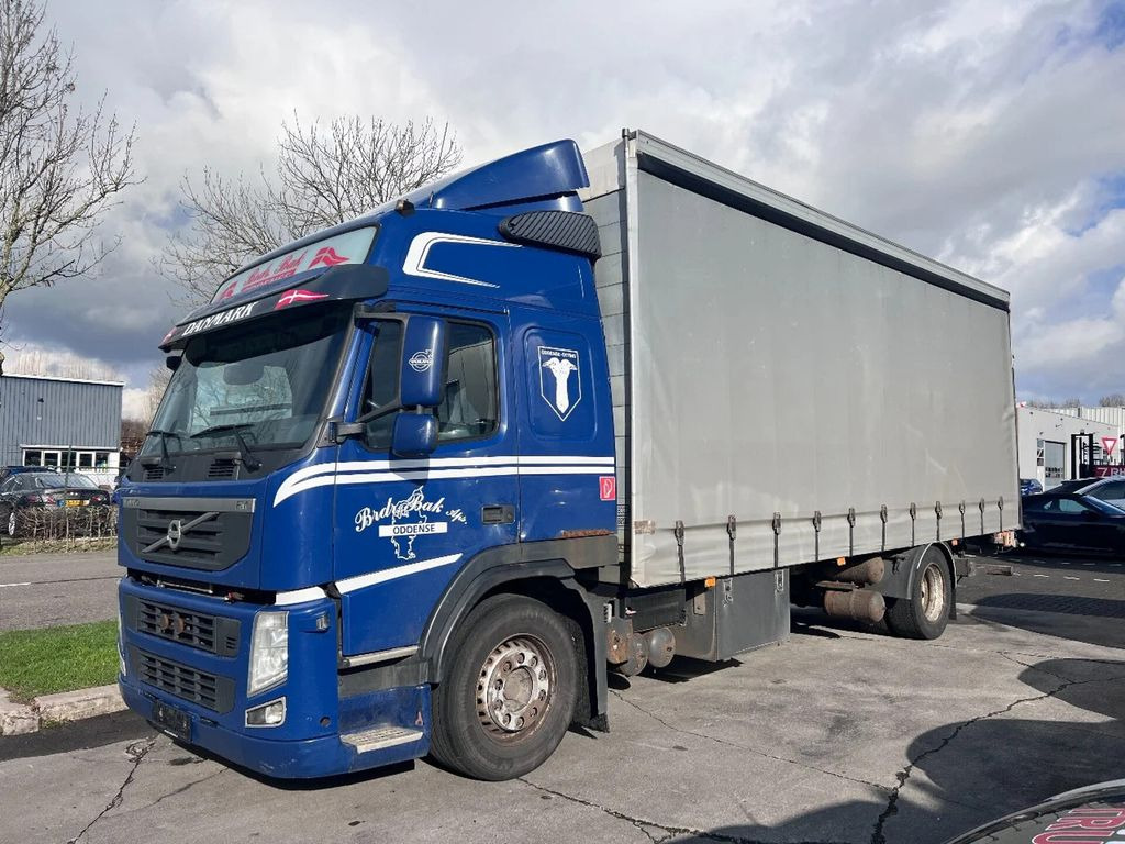 Volvo FM 370 4X2 EURO5 720x250x273 LOAD-LIFT - Camion à rideaux coulissants: photos 3 Volvo FM 370 4X2 EURO5 720x250x273 LOAD-LIFT - Camion à rideaux coulissants: photos 3