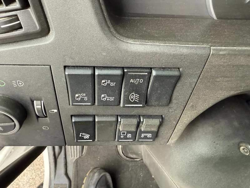 Camion ampliroll Volvo FMX 500 8x4 HOOKLIFT HIAB XR22SL61, LAST AXLE STEERING: photos 14