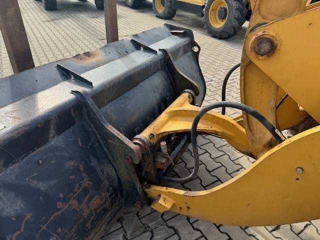 CAT 908 H - Chargeuse sur pneus: photos 4 CAT 908 H - Chargeuse sur pneus: photos 4