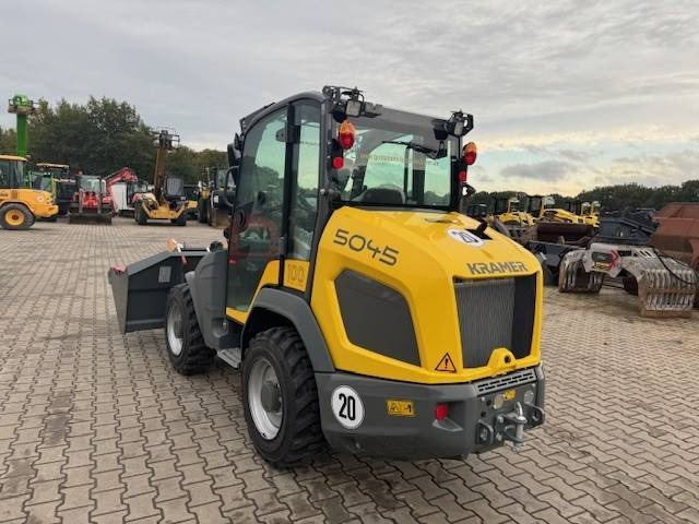 Kramer 5045 - Chargeuse sur pneus: photos 1 Kramer 5045 - Chargeuse sur pneus: photos 1