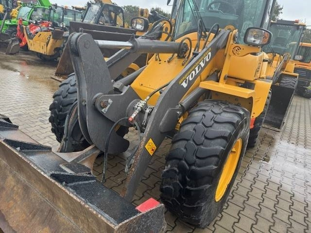 Volvo L 30 G - Chargeuse sur pneus: photos 4 Volvo L 30 G - Chargeuse sur pneus: photos 4